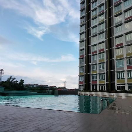Mahkota Valley Apartment Indera Mahkota Kuantan#Netflix Zewnętrze zdjęcie