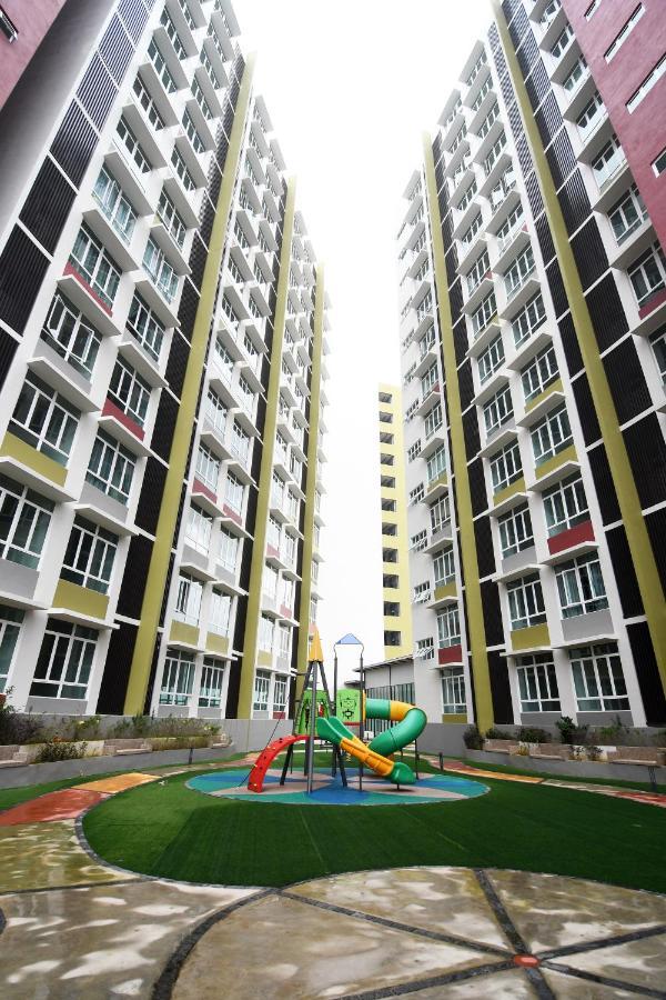 Mahkota Valley Apartment Indera Mahkota Kuantan#Netflix Zewnętrze zdjęcie