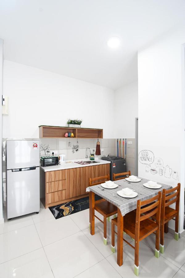 Mahkota Valley Apartment Indera Mahkota Kuantan#Netflix Zewnętrze zdjęcie